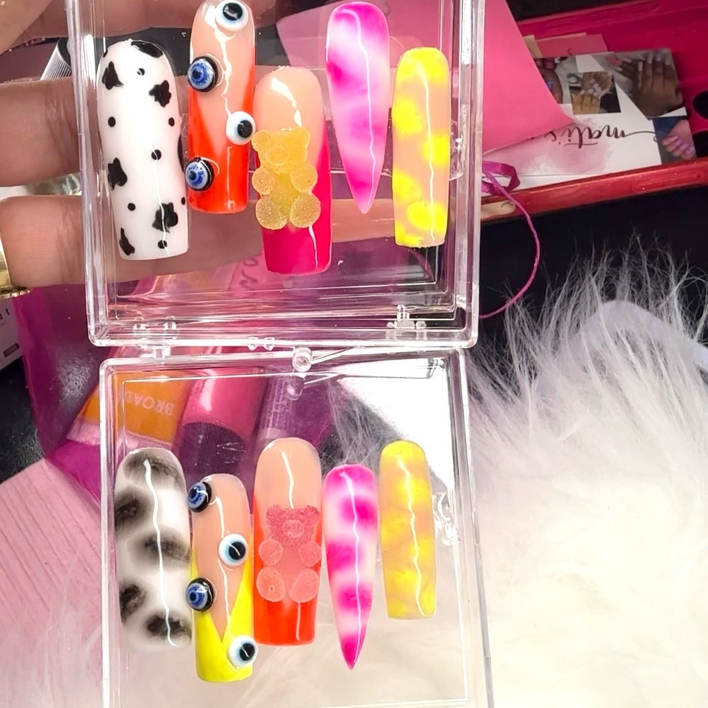 Colorful Nail Art Set